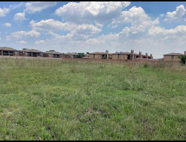 LAND FOR SALE IN SONNEVELD